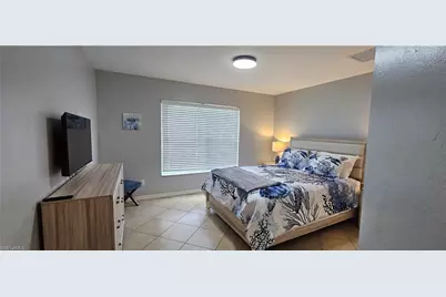 1923 SW 26th St, Cape Coral, FL 33914 - Photo 16