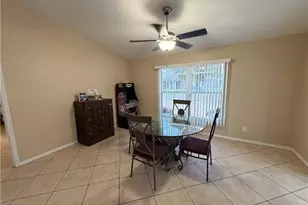 2126 SE 5th Ct, Cape Coral, FL 33990 - Photo 14