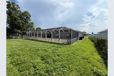 2126 SE 5th Ct, Cape Coral, FL 33990 - Photo 22