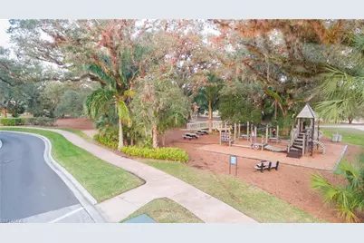 12625 Fairway Cove Ct, Fort Myers, FL 33905 - Photo 34