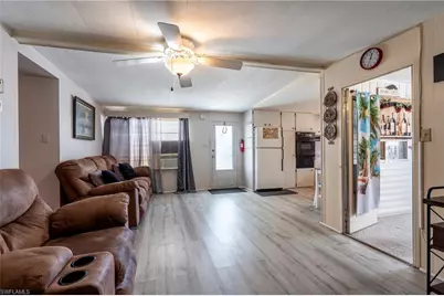 5558 Palm Beach Blvd #14, Fort Myers, FL 33905 - Photo 8