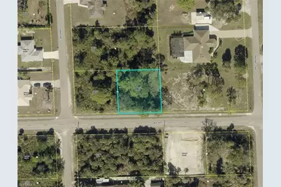 504 W 6th St, Lehigh Acres, FL 33972 - Photo 2