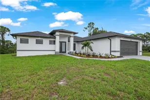 523 Wilmington Pkwy, Cape Coral, FL 33993 - Photo 1