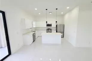 3046 NW 41st Pl, Cape Coral, FL 33993 - Photo 8