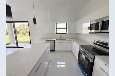 3046 NW 41st Pl, Cape Coral, FL 33993 - Photo 12