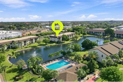 9271 Central Park Dr #206, Fort Myers, FL 33919 - Photo 2
