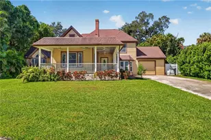 1460 Manuels Dr, Fort Myers, FL 33901 - Photo 1