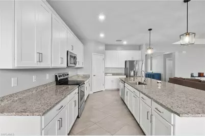 11387 Canopy Loop, Fort Myers, FL 33913 - Photo 10