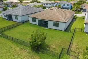 11387 Canopy Loop, Fort Myers, FL 33913 - Photo 36