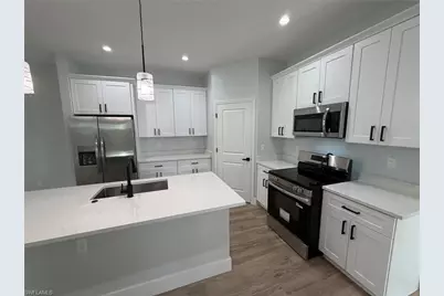 1148 SW 47th Ter, Cape Coral, FL 33914 - Photo 4