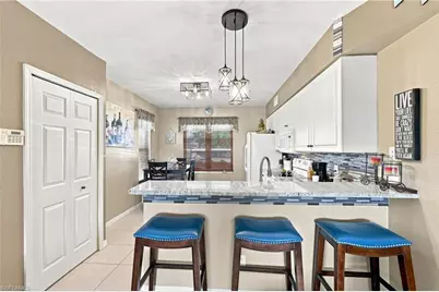 406 SW 3rd St #102, Cape Coral, FL 33991 - Photo 4