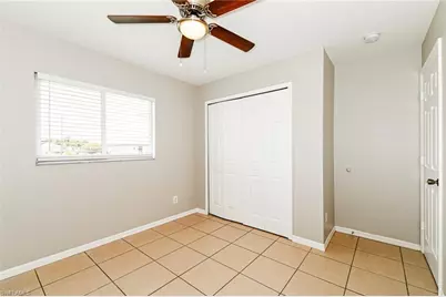113 Blackstone Dr, Fort Myers, FL 33913 - Photo 10
