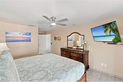 1327 SE 17th St, Cape Coral, FL 33990 - Photo 18