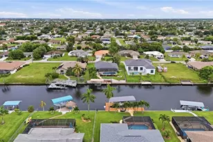 1327 SE 17th St, Cape Coral, FL 33990 - Photo 38