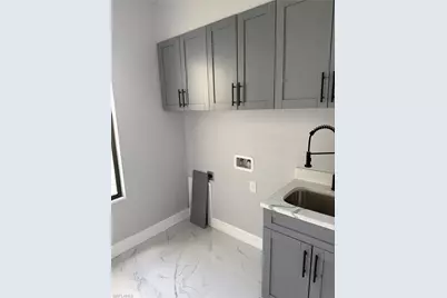 2505 SW 17th Pl, Cape Coral, FL 33914 - Photo 24