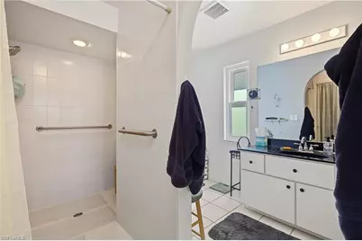 606 SE 15th St, Cape Coral, FL 33990 - Photo 34