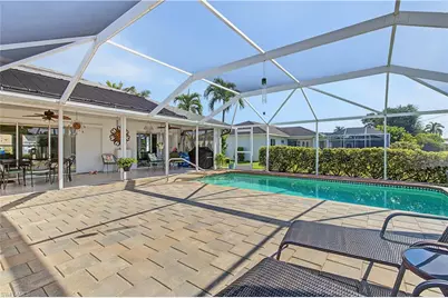 606 SE 15th St, Cape Coral, FL 33990 - Photo 4