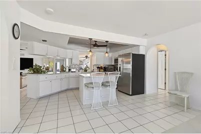 606 SE 15th St, Cape Coral, FL 33990 - Photo 22