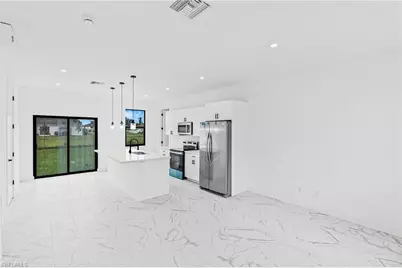 2807 6th St SW, Lehigh Acres, FL 33976 - Photo 6