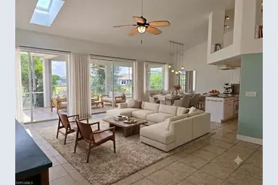 123 NW 14th Ave, Cape Coral, FL 33993 - Photo 8