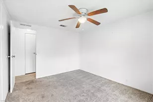 10074 Broken Woods Ct, North Fort Myers, FL 33903 - Photo 18