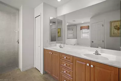 3841 SW 17th Pl, Cape Coral, FL 33914 - Photo 16