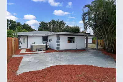 218 Poe Ave, North Fort Myers, FL 33917 - Photo 2