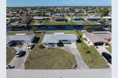 3102 SE 18th Ave, Cape Coral, FL 33904 - Photo 1