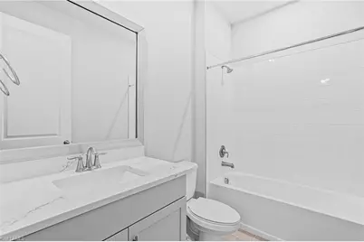 10295 Bonavie Cove Dr, Fort Myers, FL 33966 - Photo 12
