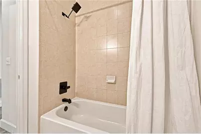 8423 Bernwood Cove Loop #410, Fort Myers, FL 33966 - Photo 14