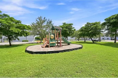 8423 Bernwood Cove Loop #410, Fort Myers, FL 33966 - Photo 22