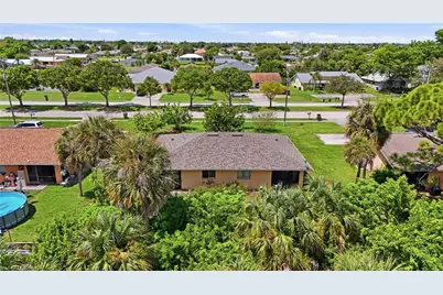 607 SE 24th Ave, Cape Coral, FL 33990 - Photo 36