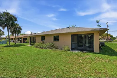 607 SE 24th Ave, Cape Coral, FL 33990 - Photo 32