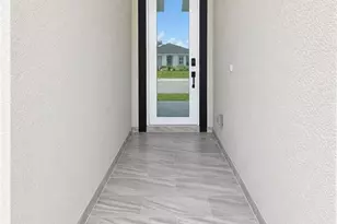 4602 Connie Ave S, Lehigh Acres, FL 33976 - Photo 4