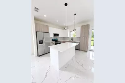 4602 Connie Ave S, Lehigh Acres, FL 33976 - Photo 8