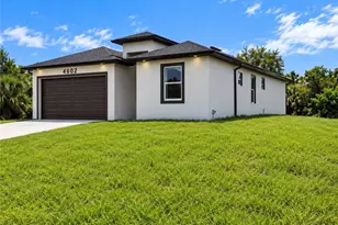 4602 Connie Ave S, Lehigh Acres, FL 33976 - Photo 2