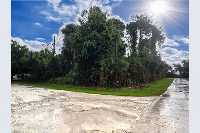 519 San Jose St, North Fort Myers, FL 33903 - Photo 6