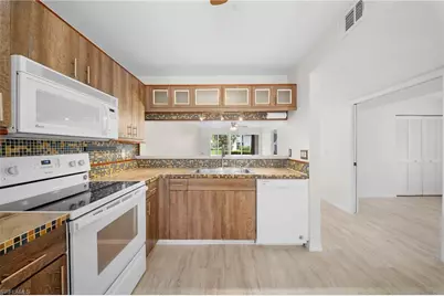 14503 Lakewood Trace Ct, Fort Myers, FL 33919 - Photo 4