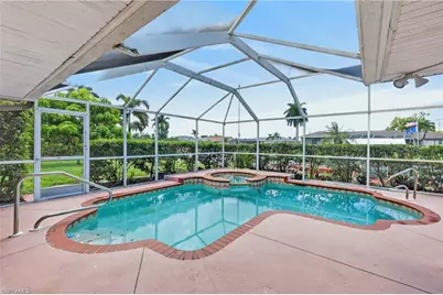 102 SE 38th Ter, Cape Coral, FL 33904 - Photo 40