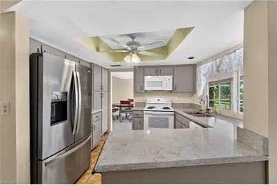102 SE 38th Ter, Cape Coral, FL 33904 - Photo 16