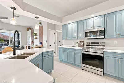 1909 SW 29th Ter, Cape Coral, FL 33914 - Photo 10