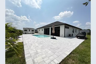 910 Venice Ave N, Lehigh Acres, FL 33971 - Photo 6