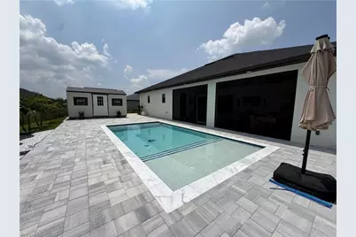 910 Venice Ave N, Lehigh Acres, FL 33971 - Photo 40