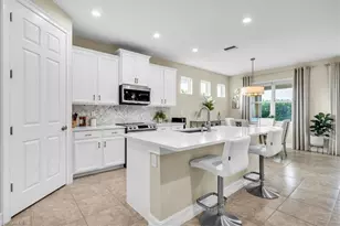 3286 Birchin Ln, Fort Myers, FL 33916 - Photo 12