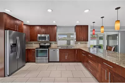 1405 SE 13th Ter, Cape Coral, FL 33990 - Photo 10