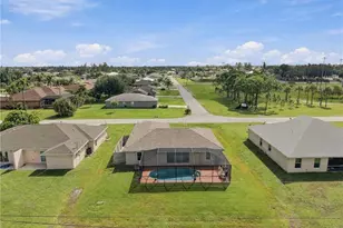 1312 SW 7th Ct, Cape Coral, FL 33991 - Photo 32