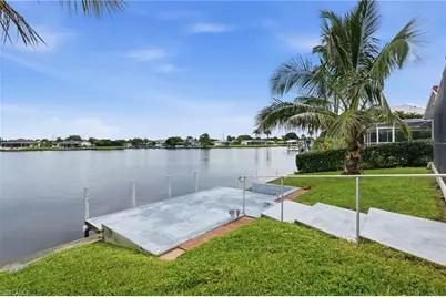 1788 Lakeview Blvd, North Fort Myers, FL 33903 - Photo 2
