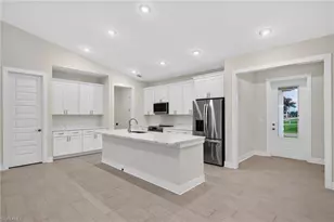 3301 NW 17th Ln, Cape Coral, FL 33993 - Photo 14