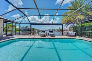 716 SW 32nd Ct, Cape Coral, FL 33991 - Photo 4
