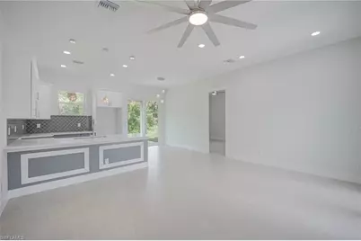 758 Bianca Ave S, Lehigh Acres, FL 33974 - Photo 6